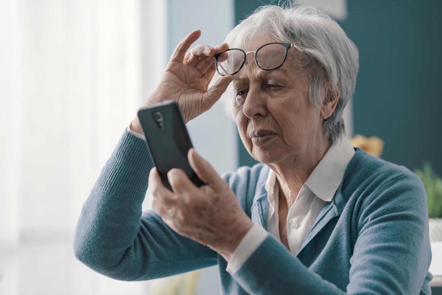 Cataract surgery consultation with Dr. Plummer